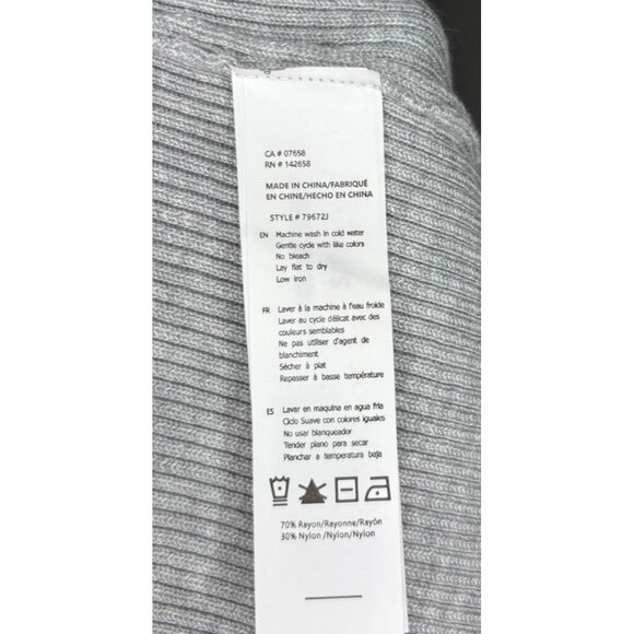 ARDEN B NEW Keyhole Front Sweater Womens S Grey V-Neck Long Sleeve - Picture 2 of 8